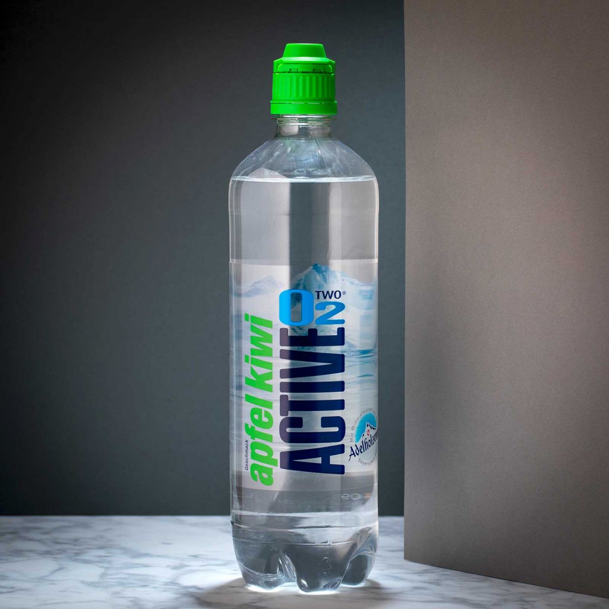 O2 Active PET Flasche mit Rundumetikett
